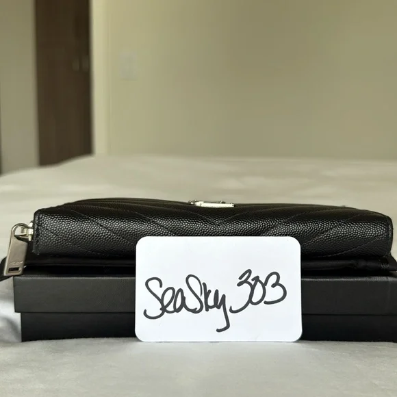 Yves Saint Laurent Long Zip Wallet - Picture 3 of 14